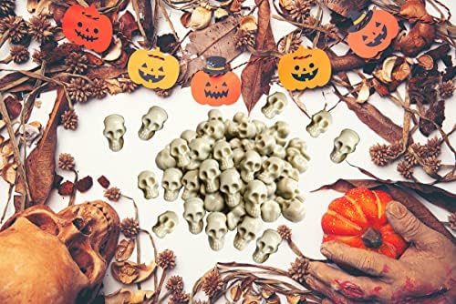 55pcs Halloween Mini crânios plásticos pequenos figuras de crânio de crânio em miniatura de caveiras pequenas decorações