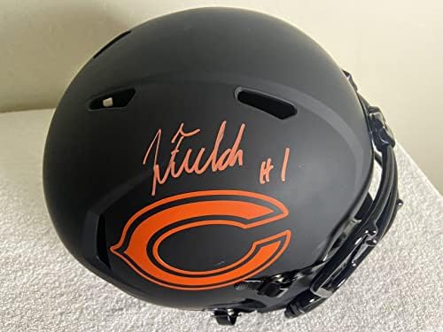 Justin Fields assinou o capacete Autografado da NFL Chicago Bears com autenticação Beckett
