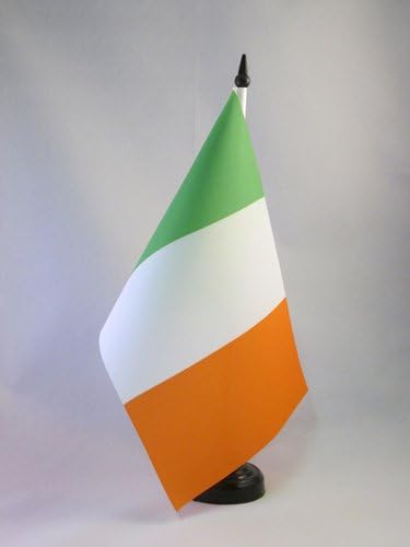 AZ Flag Irlanda Bandeira da mesa 5 '' x 8 '' - bandeira da mesa irlandesa 21 x 14 cm - palito de plástico preto e base